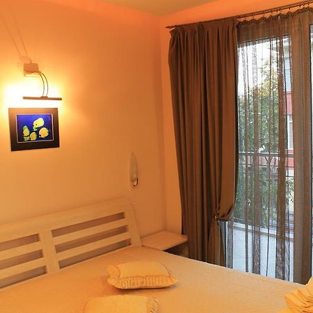 Stela Guest House Царево Екстер'єр фото